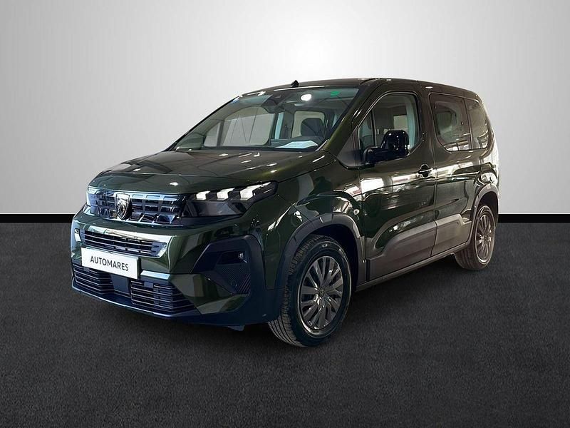 Usado Peugeot Rifter Allure 100 CV (73 kW) 2025 Verde Monovolumen