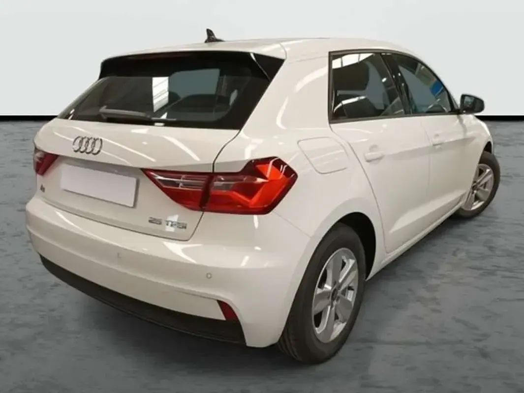 Nuevo Audi A1 Sportback 95 CV (69 kW) 2026 Blanco Utilitario
