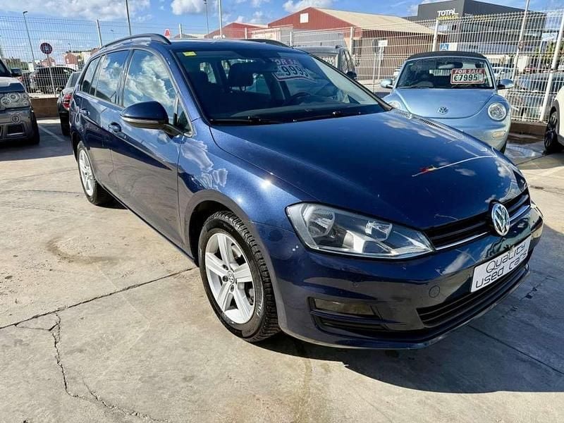 Azul Usado 2015 VW Golf VII Advance Familiar | 9995 € (Precio justo) - Imagen 1/4