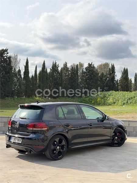 Usado VW Golf VII GTI 235 CV (172 kW) 2012 Negro Berlina