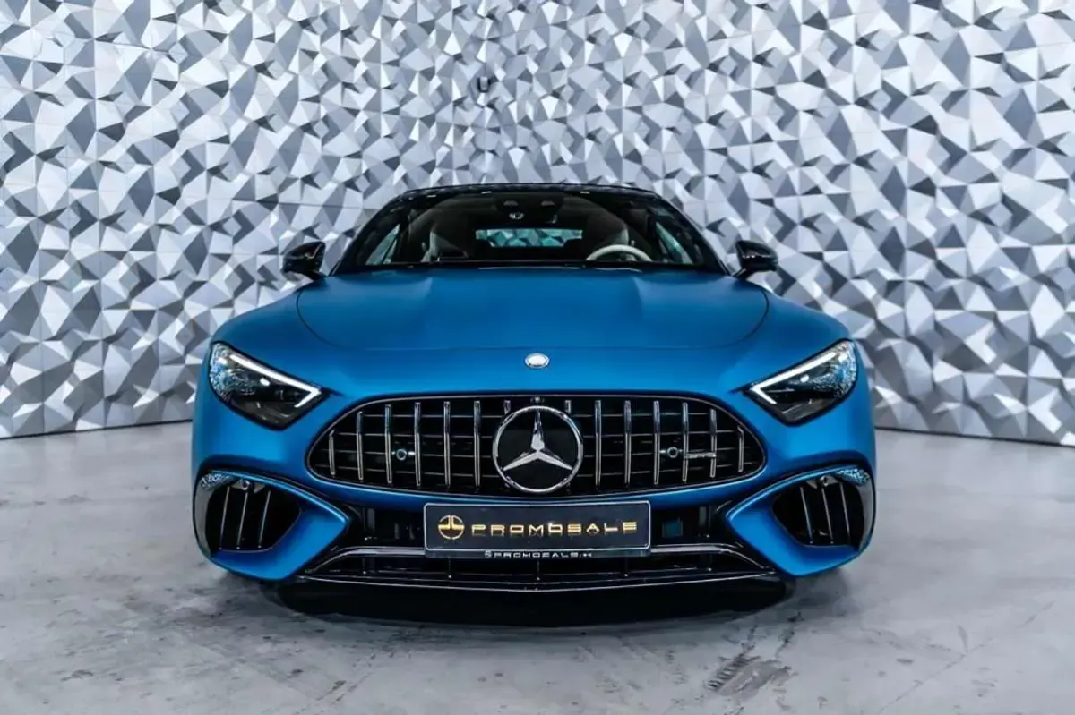 Usado Mercedes SL43 AMG AMG 585 CV (430 kW) 2024 Azul Coupe