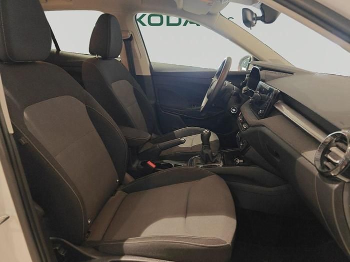 Usado Skoda Fabia Selection 115 CV (84 kW) 2025 Blanco Utilitario