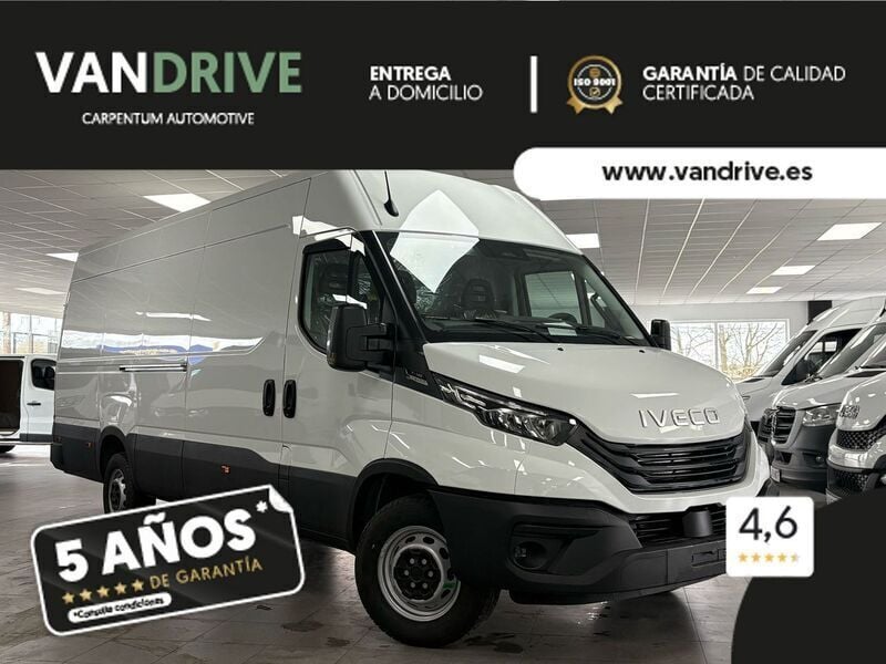 Blanco Nuevo 2025 Iveco Daily Berlina | 38.900 € - Imagen 1/4