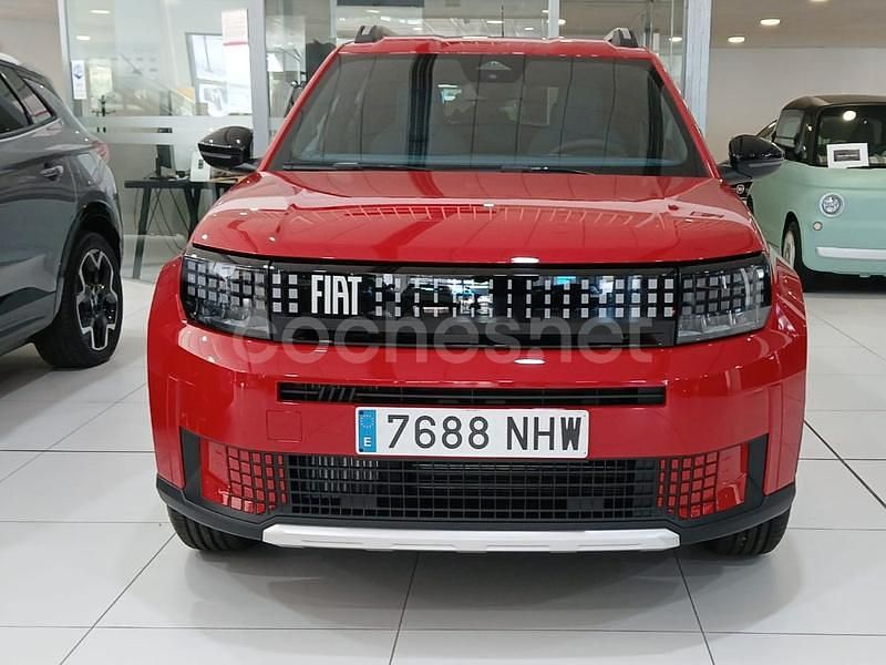 Nuevo Fiat Grande Panda Icon 110 CV (80 kW) 2025 Rojo Utilitario