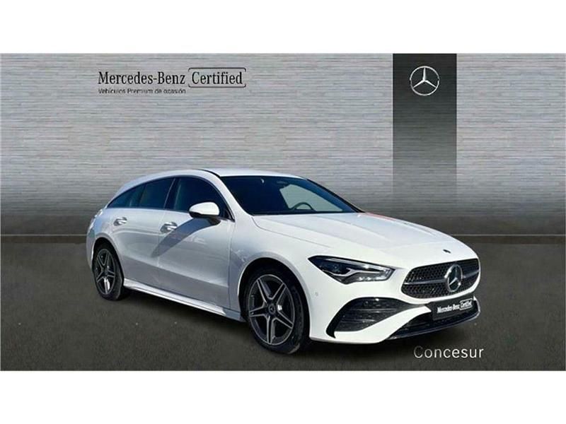 Usado Mercedes CLA250e AMG line 218 CV (160 kW) 2024 Blanco polar Coupe