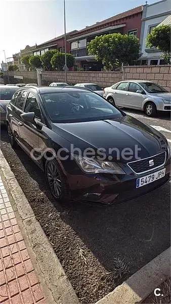 Usado Seat Leon ST CONNECT 110 CV (80 kW) 2016 Negro Familiar
