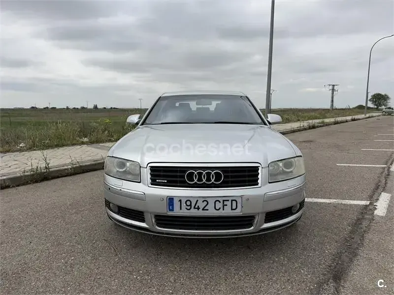 Usado Audi A8 310 CV (228 kW) 2003 Gris / plata Berlina