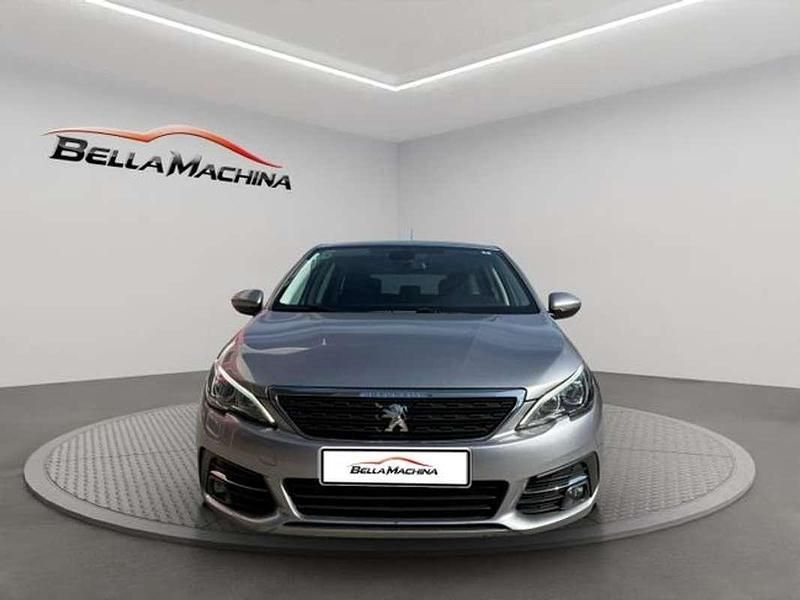 Usado Peugeot 308 Active 131 CV (96 kW) 2021 Gris Utilitario