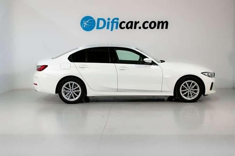 Usado BMW 318 Shadowline 151 CV (111 kW) 2023 Blanco SUV