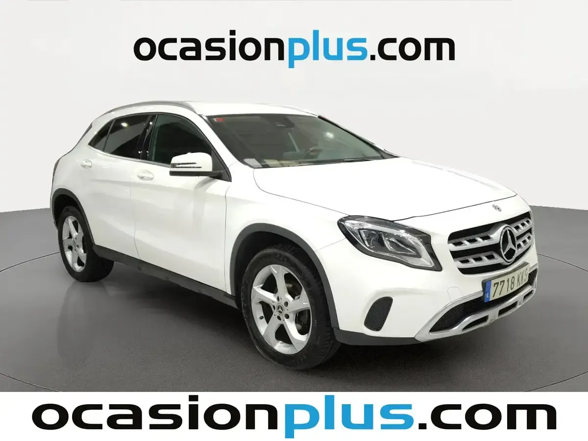 Usado Mercedes GLA220 177 CV (130 kW) 2018 Blanco SUV