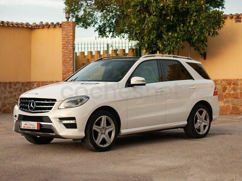 Usado Mercedes ML250 204 CV (150 kW) 2014 Blanco SUV