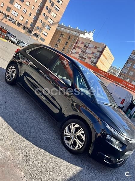 Usado Citroën C4 Picasso Intensive 115 CV (84 kW) 2013 Negro Monovolumen