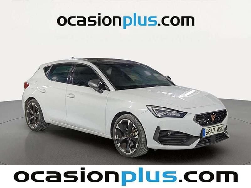 Usado Cupra Leon 150 CV (110 kW) 2024 Blanco Utilitario