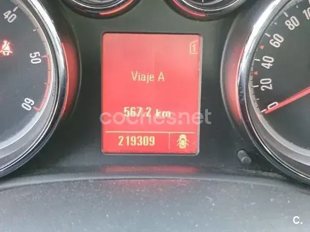 Usado Opel Astra Enjoy 110 CV (80 kW) 2011 Blanco Berlina