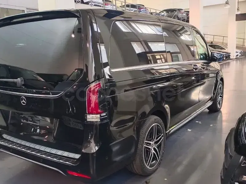 Nuevo Mercedes V300 Avantgarde 237 CV (174 kW) 2026 Negro Monovolumen