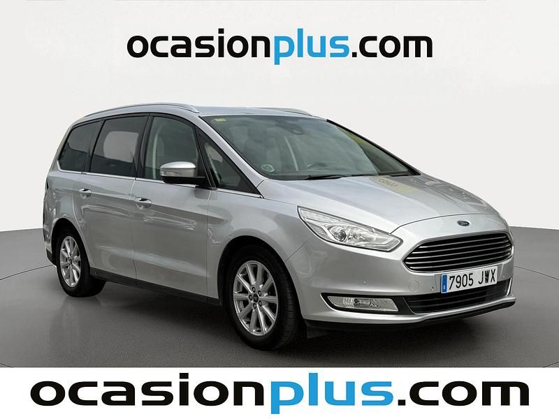 Usado Ford Galaxy Titanium 150 CV (110 kW) 2017 Gris Monovolumen