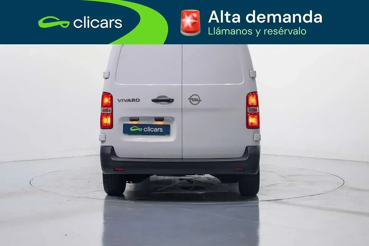 Usado Opel Vivaro S 120 CV (88 kW) 2024 Blanco Monovolumen