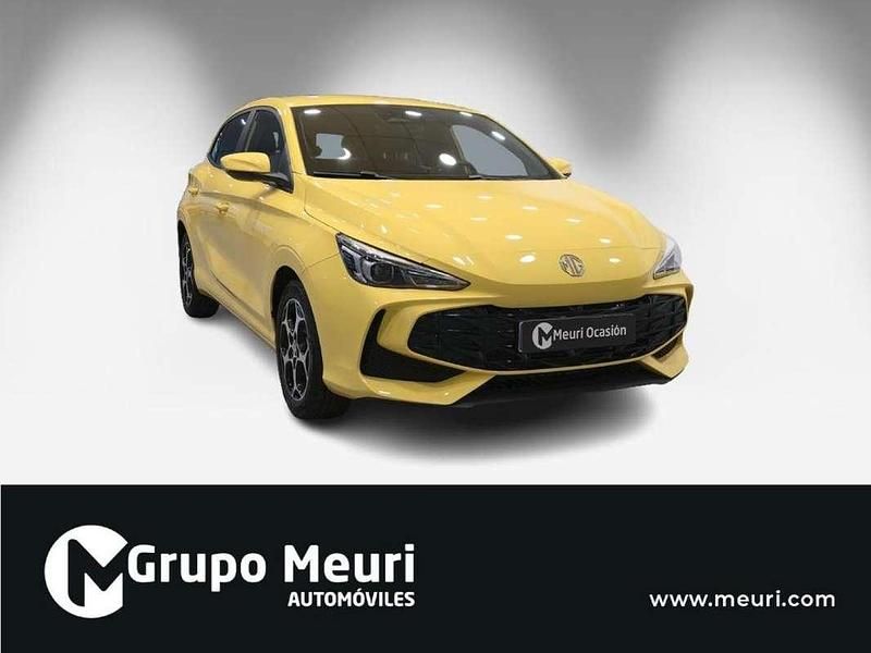 Usado MG MG3 Comfort 116 CV (85 kW) 2025 Amarillo Utilitario