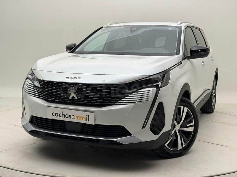 Usado Peugeot 5008 Allure 130 CV (95 kW) 2022 Blanco SUV