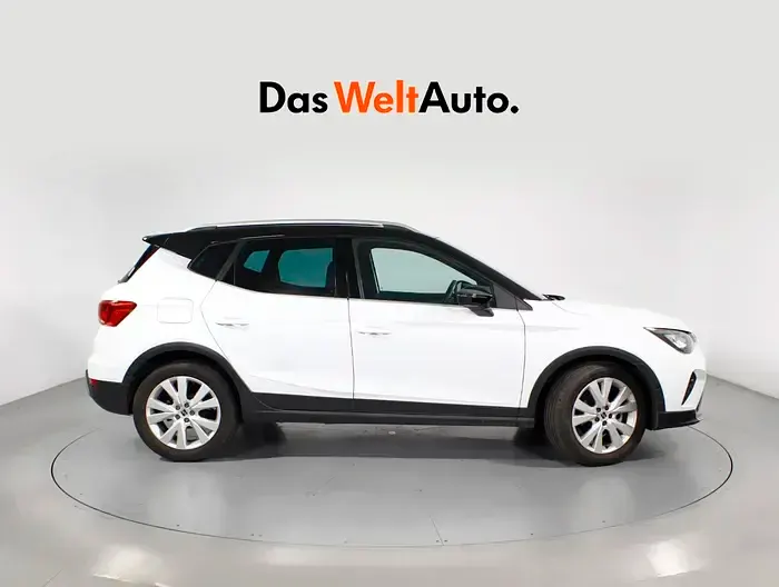 Usado Seat Arona Xperience 115 CV (84 kW) 2025 Blanco SUV
