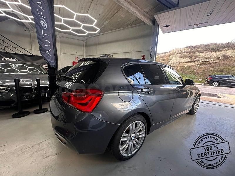 Usado BMW 118 Sport Line 143 CV (105 kW) 2017 Gris Utilitario