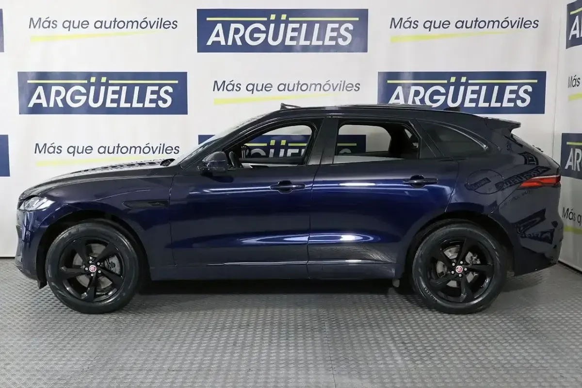 Usado Jaguar F-Pace R-Dynamic 404 CV (297 kW) 2022 Azul SUV