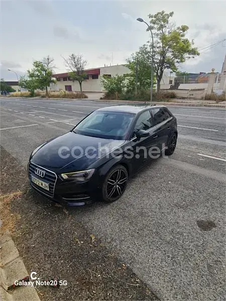 Usado Audi A3 Ambiente 150 CV (110 kW) 2015 Negro Berlina