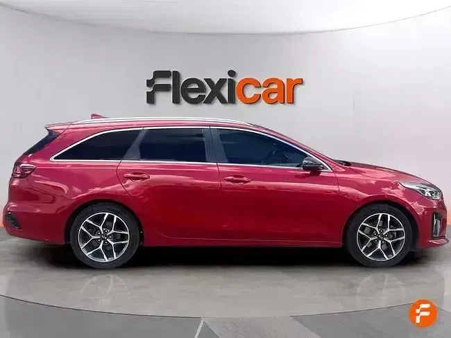 Usado Kia Ceed 115 CV (84 kW) 2021 Rojo Utilitario