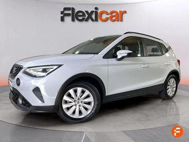 Usado Seat Arona Style 115 CV (84 kW) 2024 Blanco SUV