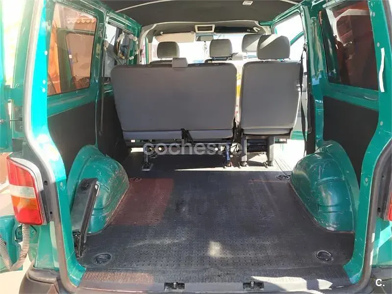 Usado VW T5 68 CV (50 kW) 2008 Verde Van