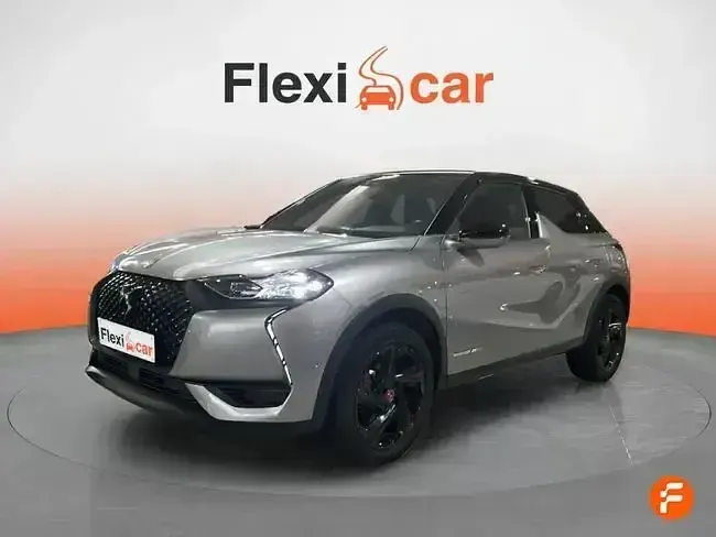 Usado DS Automobiles DS3 Crossback Performance Line Plus 130 CV (95 kW) 2020 Gris / plata SUV