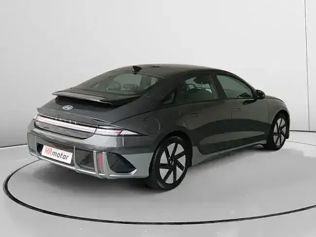 Usado Hyundai Ioniq 167 kW (228 CV) 2023 Gris