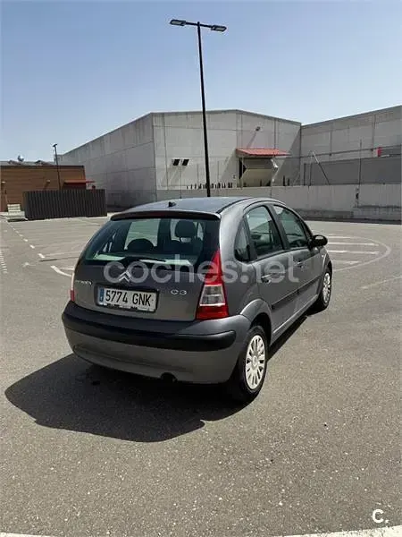 Usado Citroën C3 75 CV (55 kW) 2009 Gris / plata Berlina
