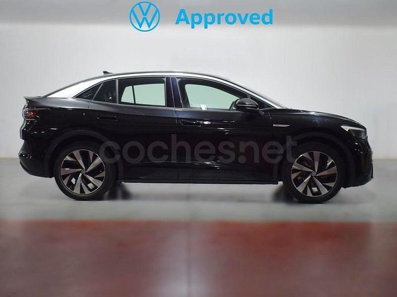 Begagnad VW ID.5 Pro Performance 150 kW (204 HK) 2023 Svart SUV