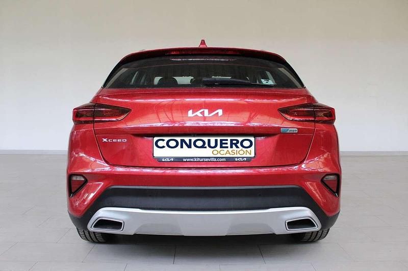 Usado Kia XCeed 141 CV (103 kW) 2022 Rojo SUV