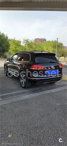 Usado VW Touareg R-line 262 CV (192 kW) 2015 Negro SUV