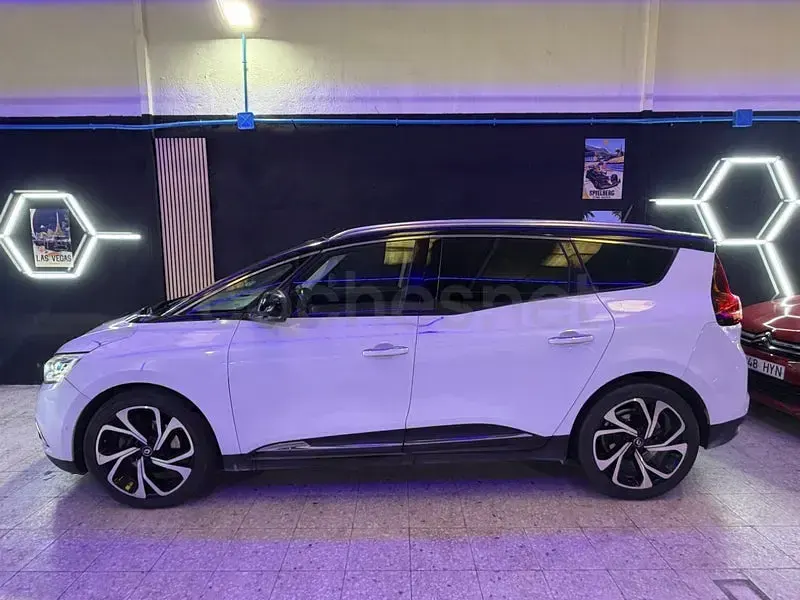 Usado Renault Grand Scénic IV Edition One 160 CV (117 kW) 2017 Blanco Monovolumen