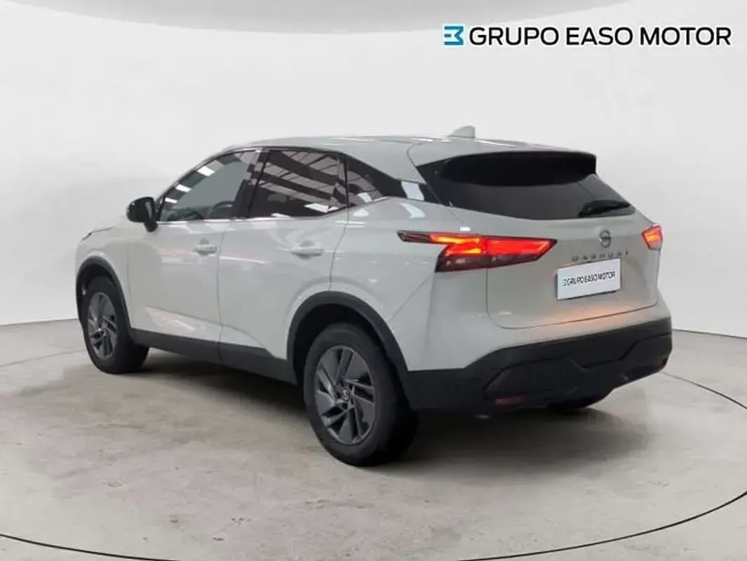 Usado Nissan Qashqai Acenta 140 CV (102 kW) 2022 Blanco SUV
