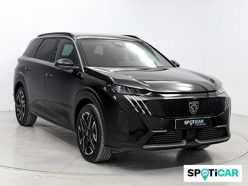 Usado Peugeot 5008 Allure 145 CV (106 kW) 2025 Negro SUV