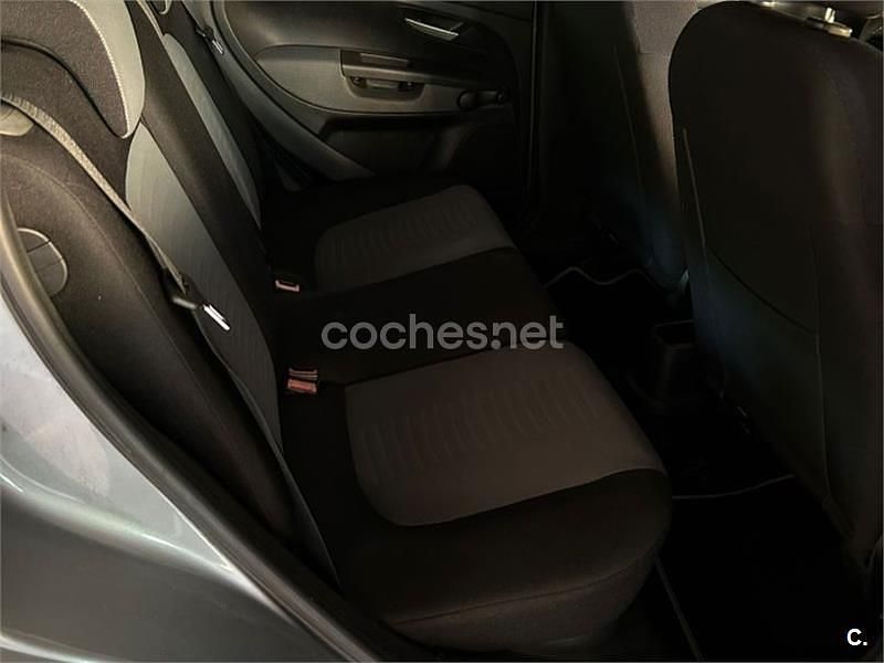 Gris / plata Usado 2007 Fiat Grande Punto Active Utilitario | 3300 € (Un poco caro) - Imagen 1/4