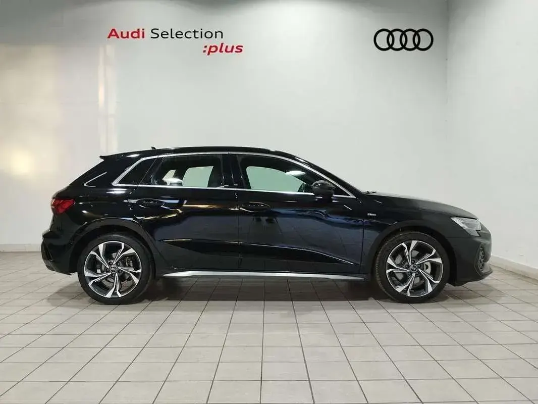 Usado Audi A3 Sportback e-tron S-Line 204 CV (150 kW) 2025 Negro Utilitario