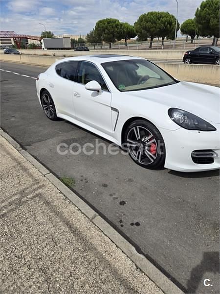 Usado Porsche Panamera Turbo 500 CV (367 kW) 2011 Blanco Berlina