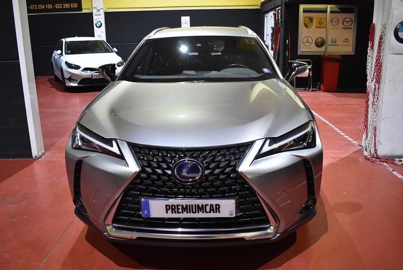 Usado Lexus UX 250h Business Edition 2021 Gris SUV
