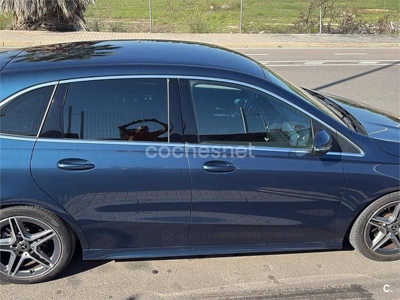 Azul Usado 2021 Mercedes B180 Monovolumen | 24.500 € (Precio justo) - Imagen 1/4