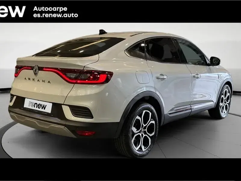 Usado Renault Arkana Techno 140 CV (102 kW) 2023 Blanco SUV