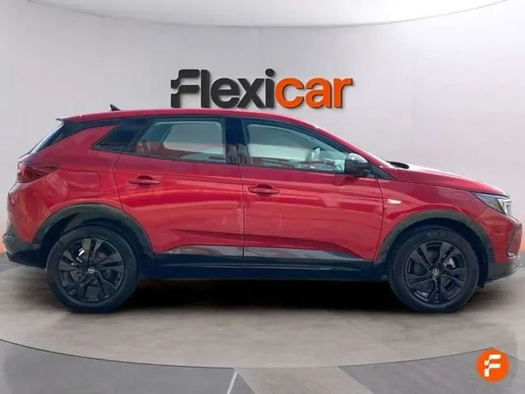 Usado Opel Grandland X S 131 CV (96 kW) 2024 Burdeos SUV