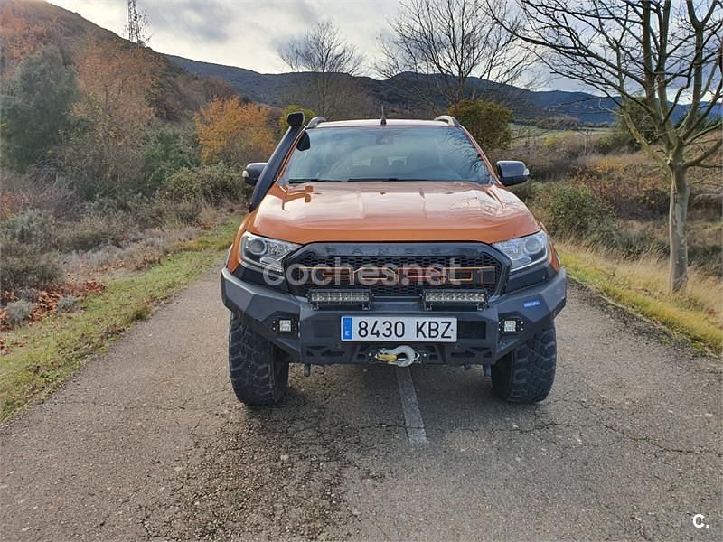 Usado Ford Ranger Wildtrack 200 CV (147 kW) 2017 Naranja Pickup/Camioneta