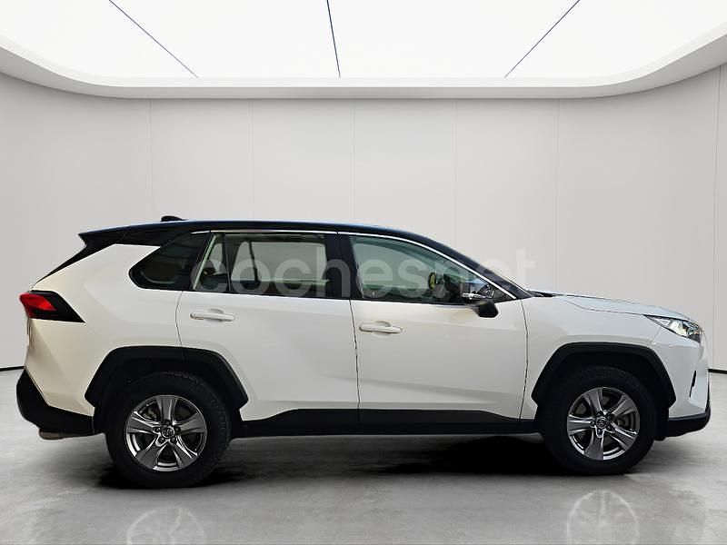 Usado Toyota RAV4 Hybrid Business Edition 222 CV (163 kW) 2022 Blanco SUV