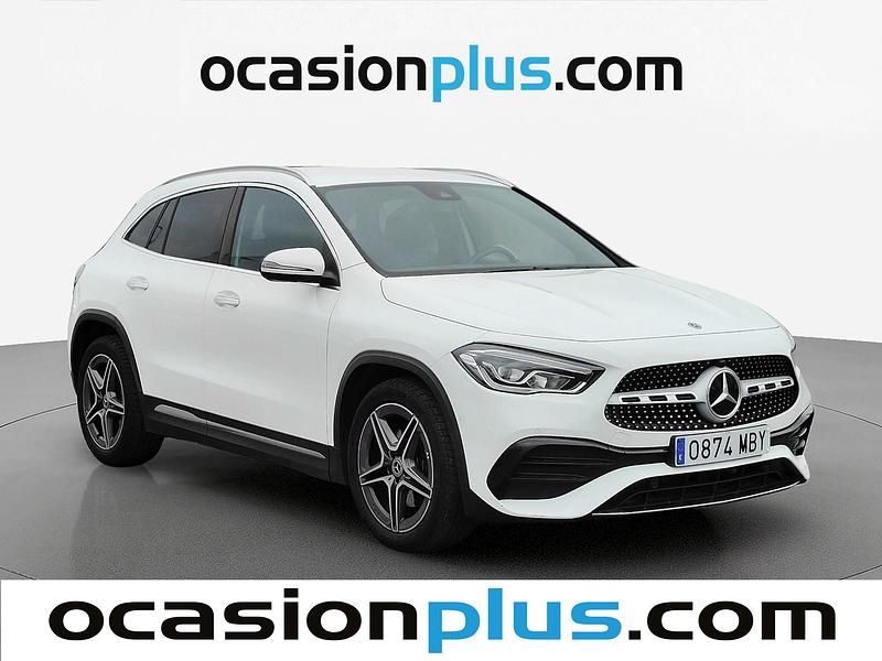 Usado Mercedes GLA200 AMG 150 CV (110 kW) 2022 Blanco SUV