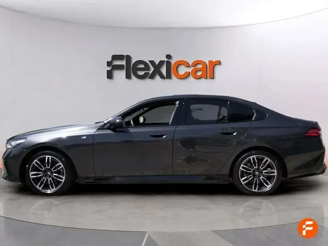 Usado BMW 520 197 CV (144 kW) 2024 Gris Berlina